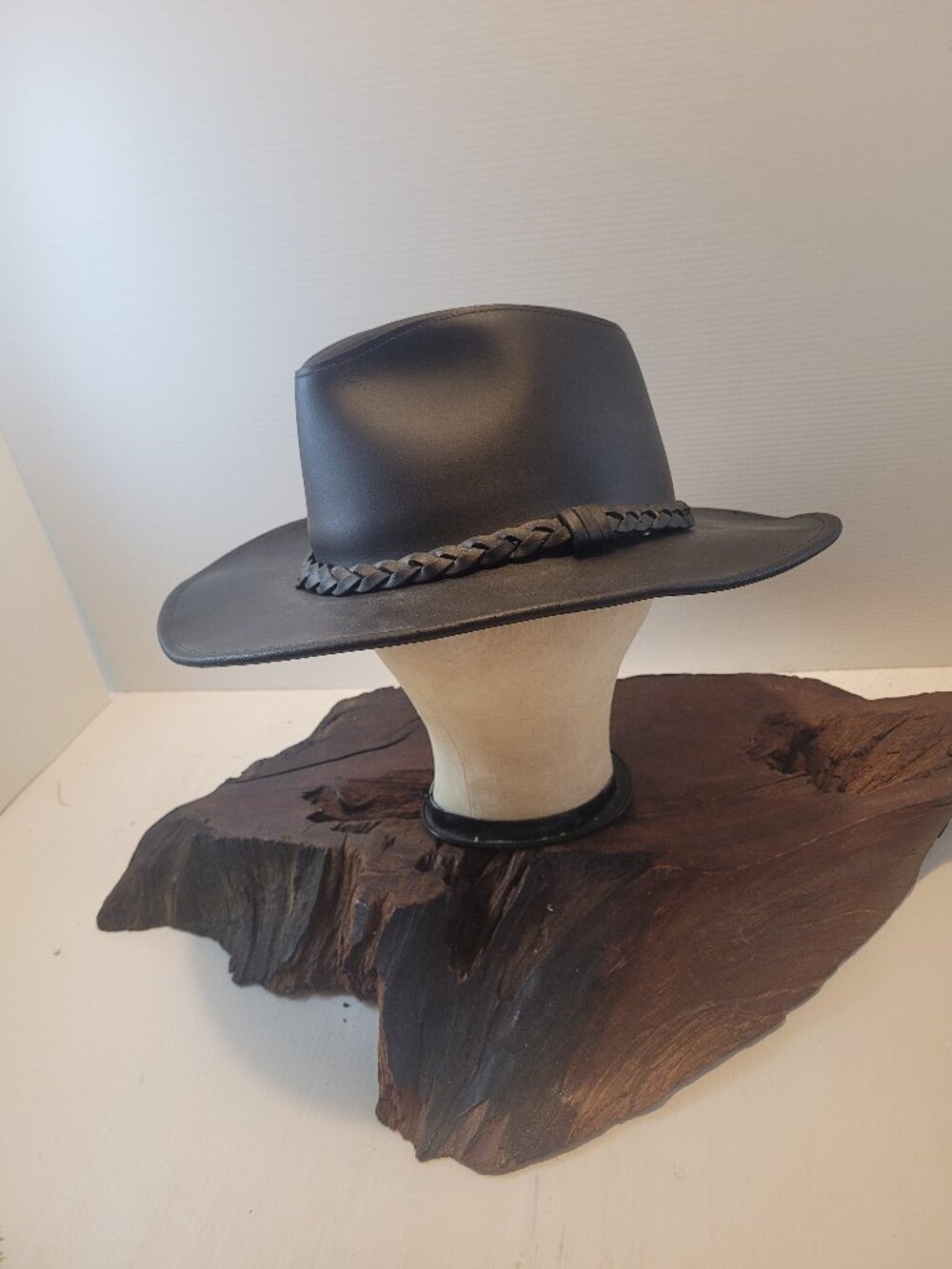 Henschel Leather Black Braided Band Cowboy Hat Men's Medium Size